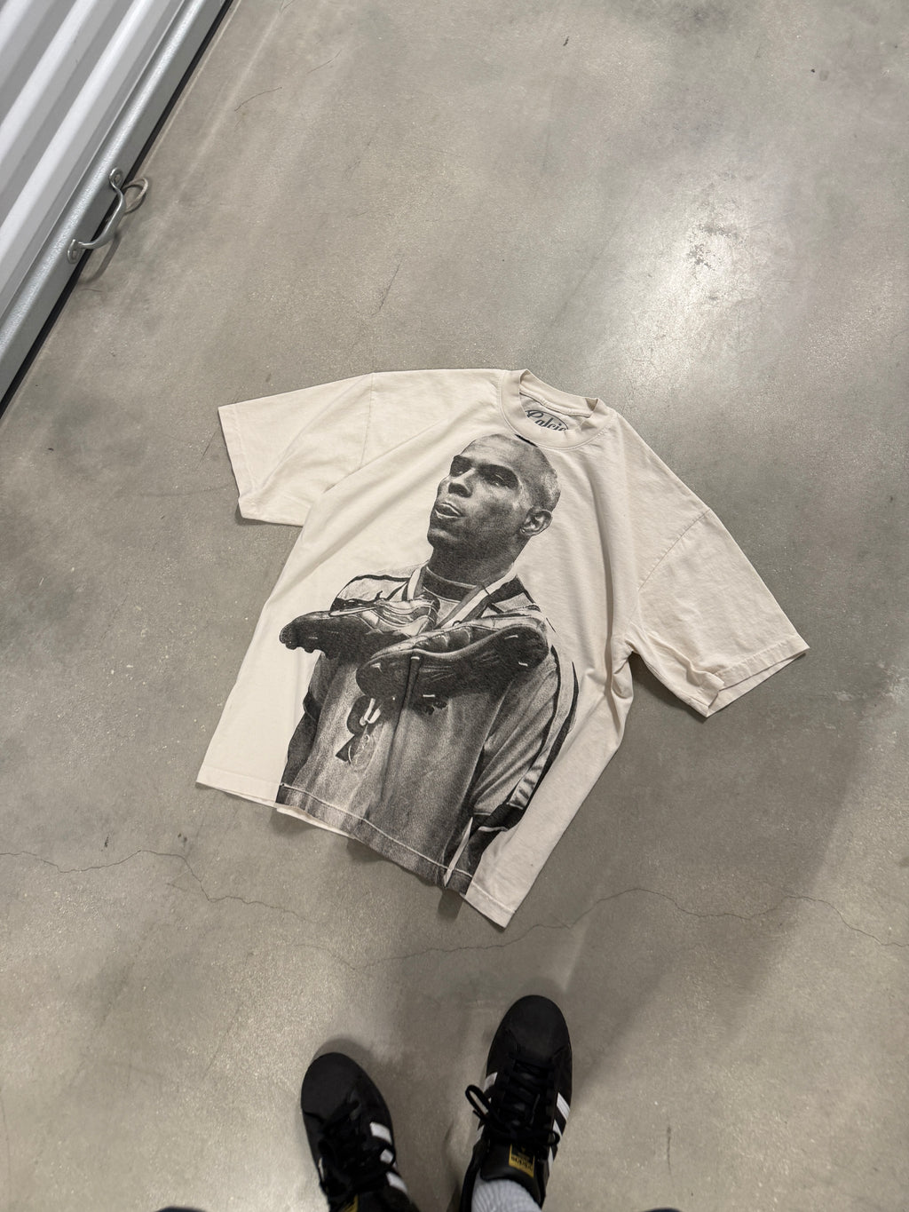 R9 Tee