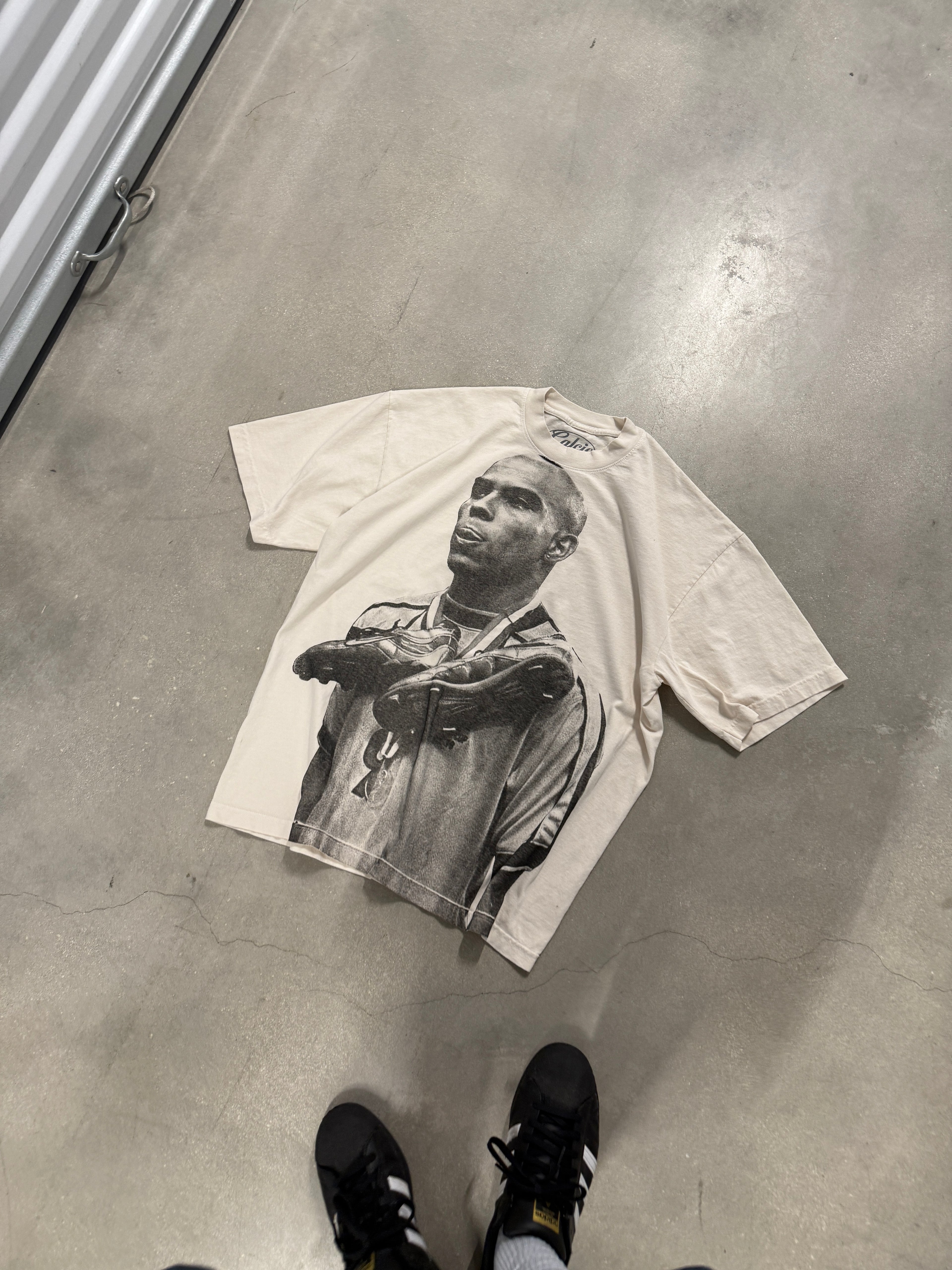 R9 Tee